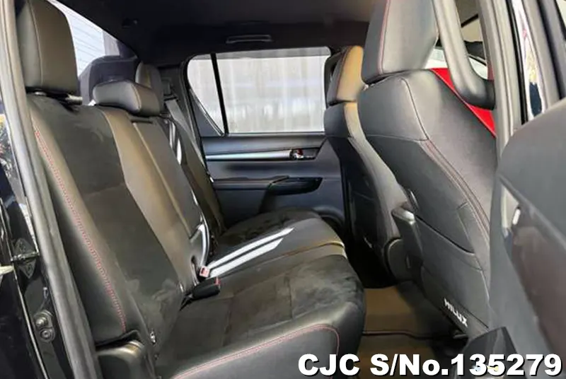 Toyota Hilux in Black for Sale Image 7