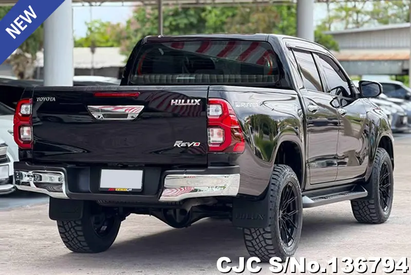 Toyota Hilux in Black for Sale Image 2