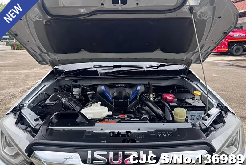 Isuzu D-Max in Gray for Sale Image 14