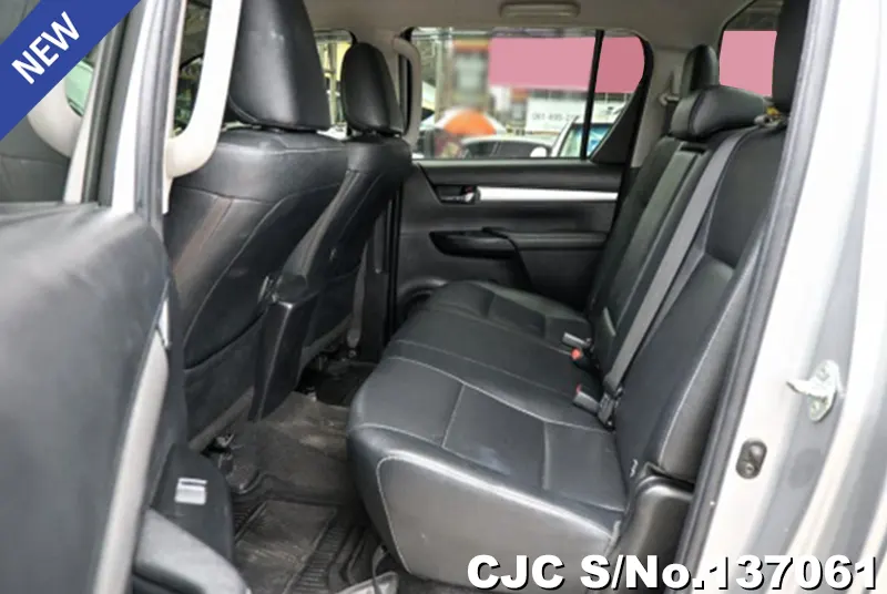 Toyota Hilux in Silver for Sale Image 7