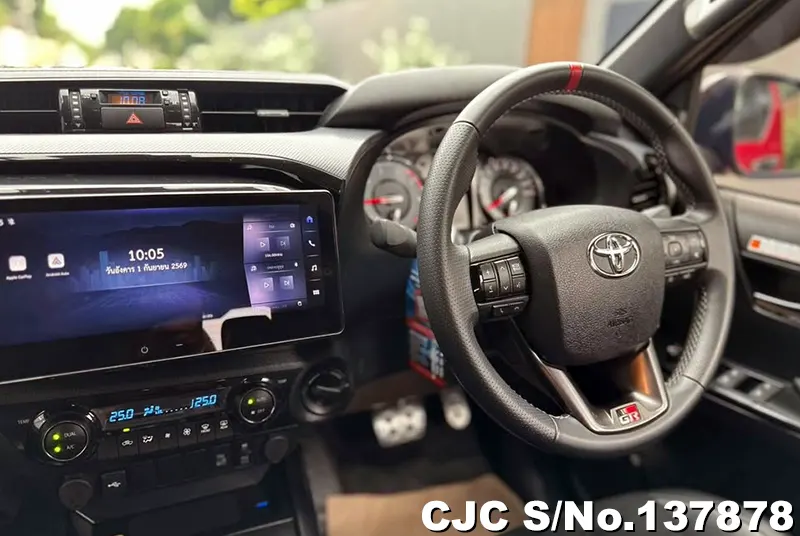 Toyota Hilux in Red for Sale Image 8