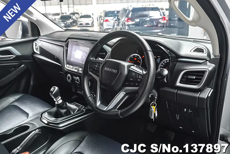 Isuzu D-Max in Silver for Sale Image 7