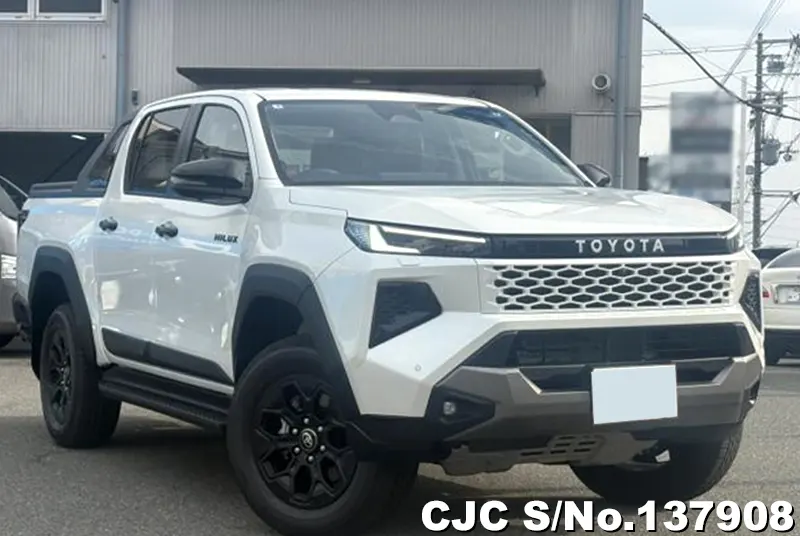 Toyota Hilux in White for Sale Image 0