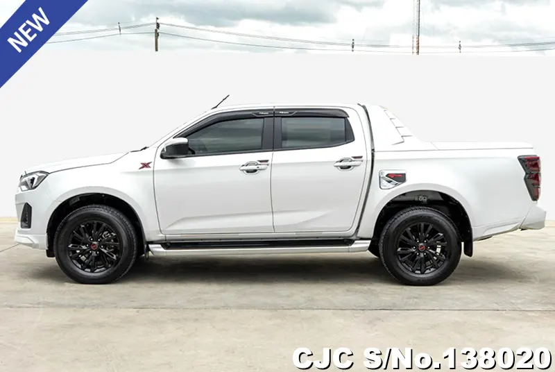 Isuzu D-Max in White for Sale Image 7