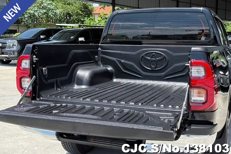Toyota Hilux in Black for Sale Image 6