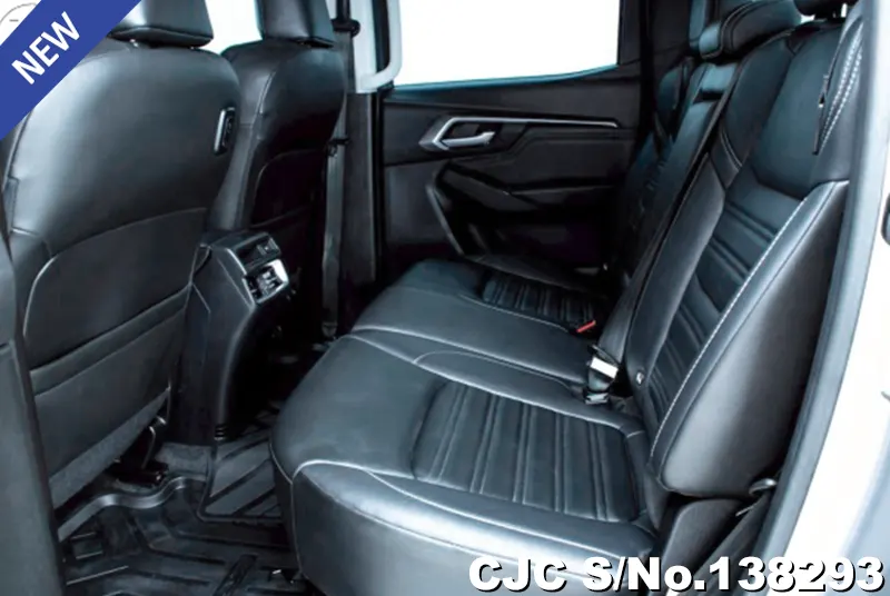 Isuzu D-Max in Silver for Sale Image 7