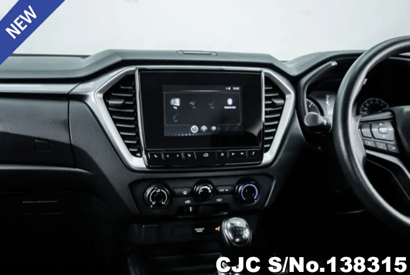 Isuzu D-Max in Silver for Sale Image 9