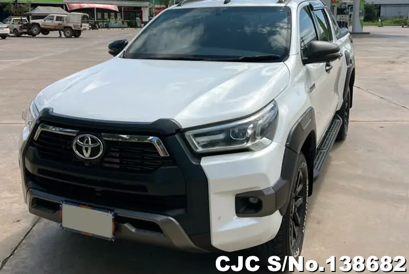Toyota Hilux in White for Sale Image 1
