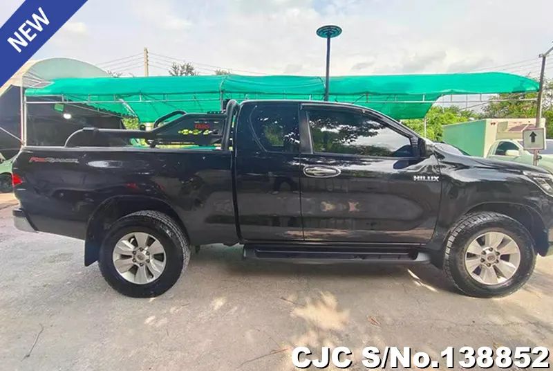 Toyota Hilux in Black for Sale Image 6