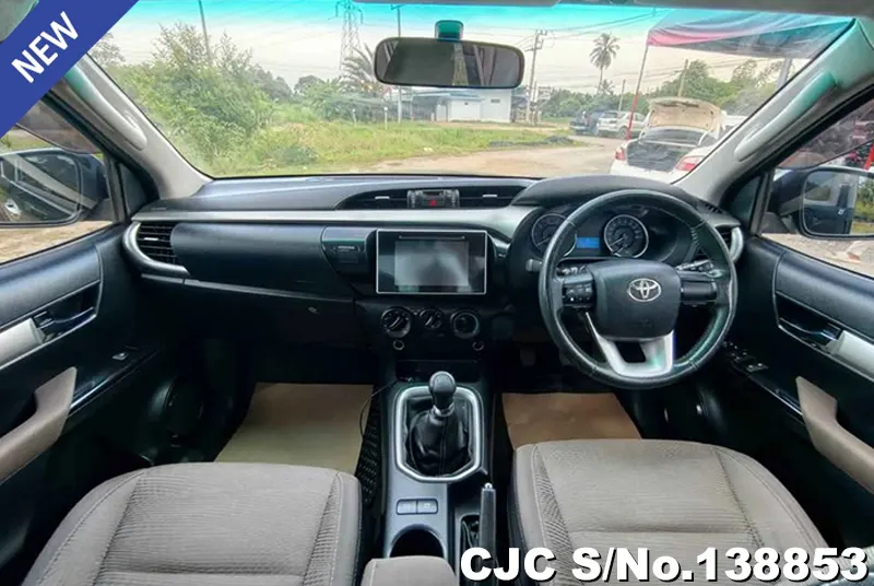 Toyota Hilux in Black for Sale Image 8
