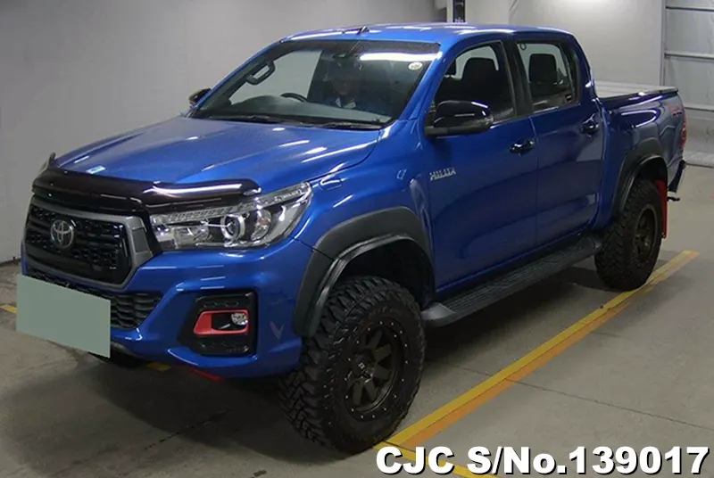 Toyota Hilux in Blue for Sale Image 3