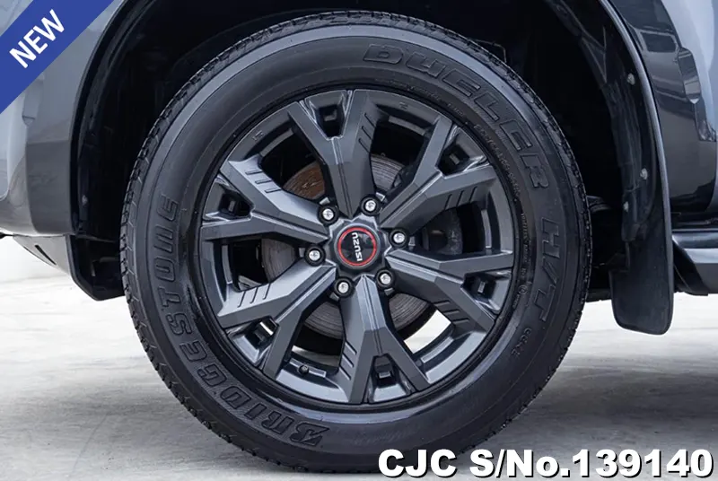 Isuzu D-Max in Gray for Sale Image 16
