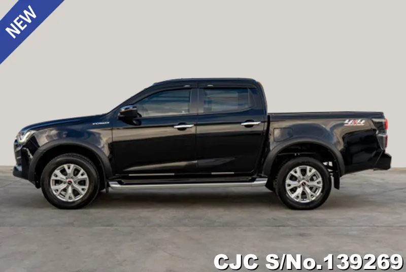 Isuzu D-Max in Black for Sale Image 4