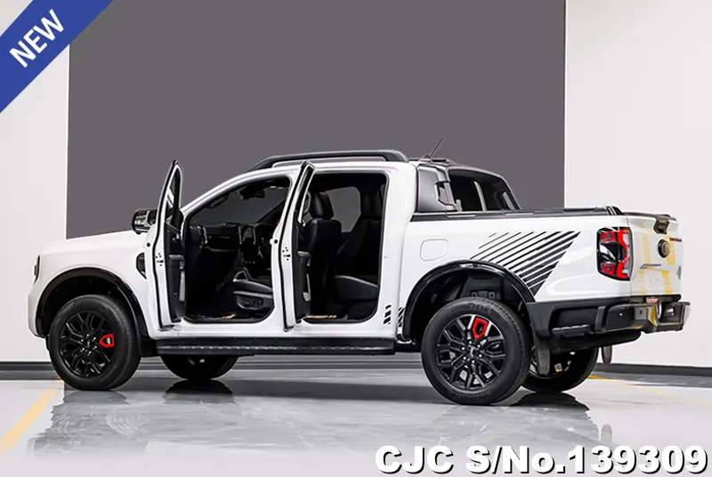 Ford Ranger in White for Sale Image 9
