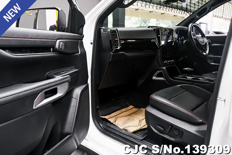 Ford Ranger in White for Sale Image 13